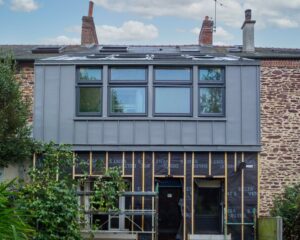 Pose bardage en zinc