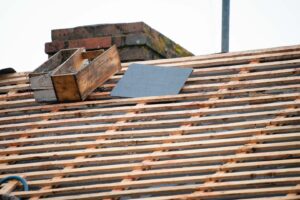 Chantier rénovation couverture ardoise